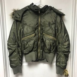 Olive green bubble coat with fur lined hood